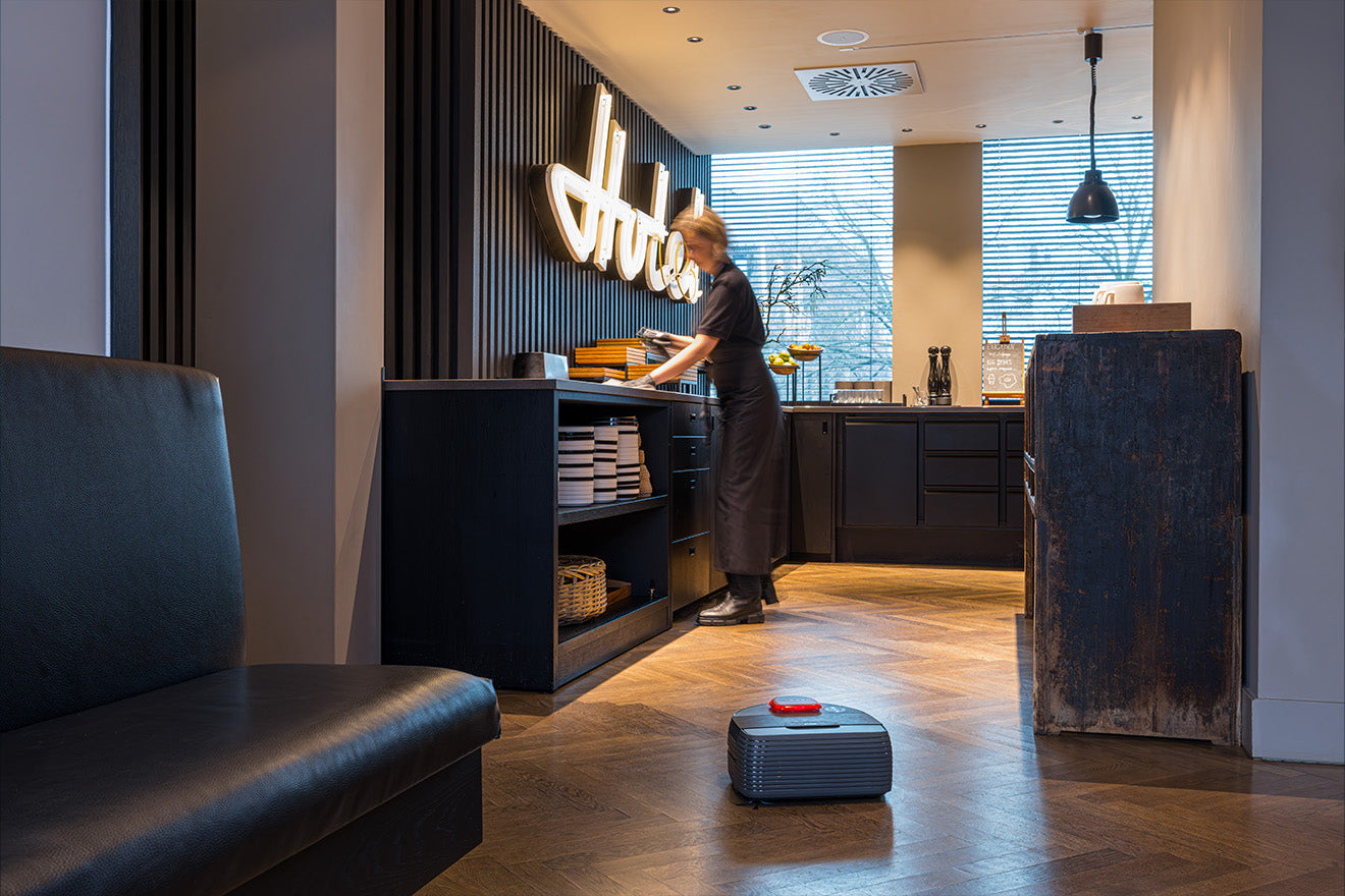 Automatisierte Bodenreinigung: Effizienz durch Robotik im Gewerbe