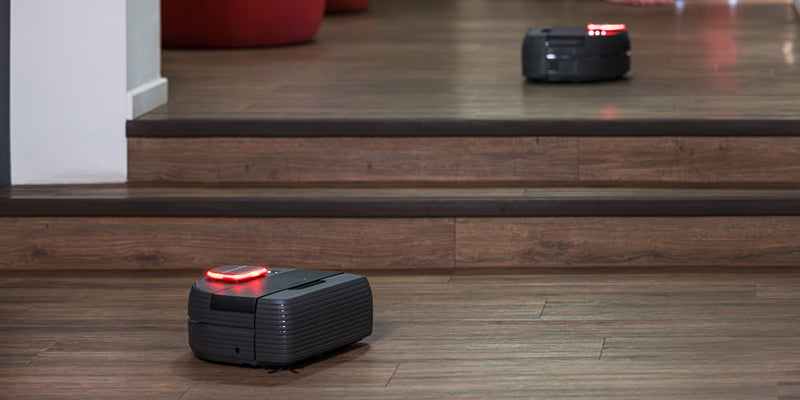 Professional vacuum robots for commercial use